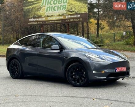 Серый Тесла Model Y, объемом двигателя 0 л и пробегом 211 тыс. км за 18950 $, фото 8 на Automoto.ua