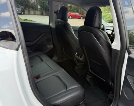 Серый Тесла Model Y, объемом двигателя 0 л и пробегом 60 тыс. км за 25200 $, фото 9 на Automoto.ua