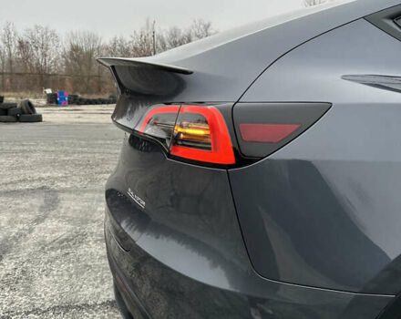 Сірий Тесла Model Y, об'ємом двигуна 0 л та пробігом 91 тис. км за 23400 $, фото 33 на Automoto.ua