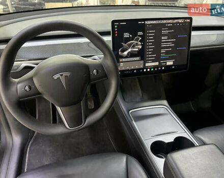Серый Тесла Model Y, объемом двигателя 0 л и пробегом 110 тыс. км за 23700 $, фото 12 на Automoto.ua