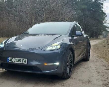 Серый Тесла Model Y, объемом двигателя 0 л и пробегом 35 тыс. км за 31500 $, фото 5 на Automoto.ua