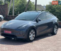 Серый Тесла Model Y, объемом двигателя 0 л и пробегом 96 тыс. км за 22900 $, фото 1 на Automoto.ua