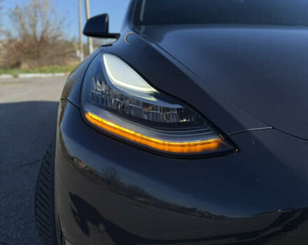 Серый Тесла Model Y, объемом двигателя 0 л и пробегом 44 тыс. км за 26000 $, фото 15 на Automoto.ua