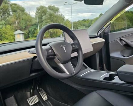 Серый Тесла Model Y, объемом двигателя 0 л и пробегом 87 тыс. км за 27000 $, фото 20 на Automoto.ua