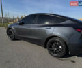 Серый Тесла Model Y, объемом двигателя 0 л и пробегом 44 тыс. км за 26000 $, фото 9 на Automoto.ua