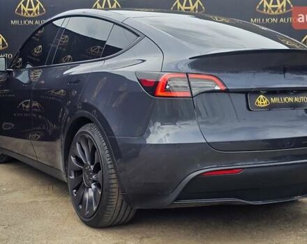 Серый Тесла Model Y, объемом двигателя 0 л и пробегом 97 тыс. км за 25300 $, фото 7 на Automoto.ua
