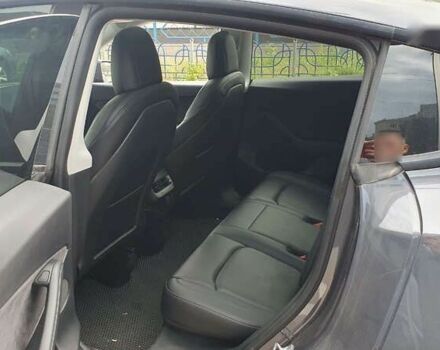 Сірий Тесла Model Y, об'ємом двигуна 0 л та пробігом 84 тис. км за 27900 $, фото 13 на Automoto.ua