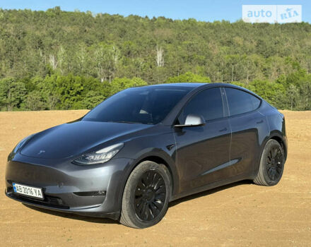 Серый Тесла Model Y, объемом двигателя 0 л и пробегом 30 тыс. км за 28500 $, фото 10 на Automoto.ua