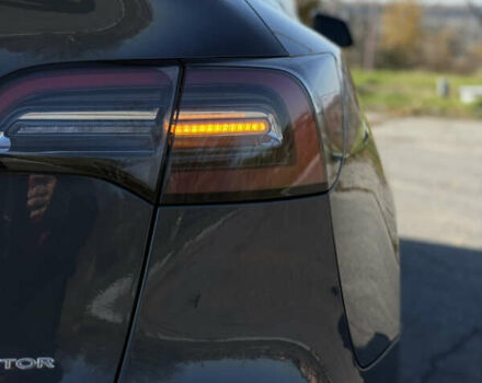 Серый Тесла Model Y, объемом двигателя 0 л и пробегом 44 тыс. км за 26000 $, фото 17 на Automoto.ua