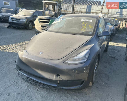 Серый Тесла Model Y, объемом двигателя 0 л и пробегом 81 тыс. км за 17500 $, фото 15 на Automoto.ua