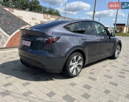 Серый Тесла Model Y, объемом двигателя 0 л и пробегом 172 тыс. км за 21900 $, фото 4 на Automoto.ua