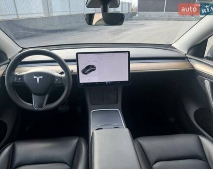 Серый Тесла Model Y, объемом двигателя 0 л и пробегом 110 тыс. км за 22000 $, фото 11 на Automoto.ua