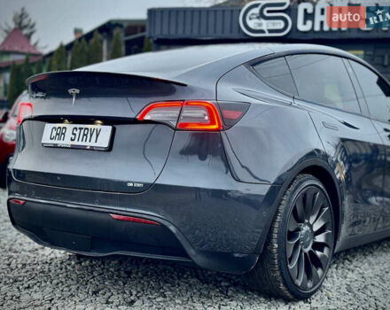 Серый Тесла Model Y, объемом двигателя 0 л и пробегом 107 тыс. км за 23999 $, фото 21 на Automoto.ua