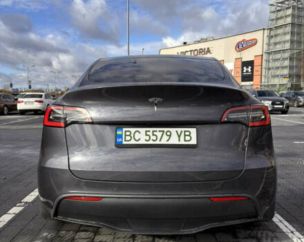Тесла Model Y 2021 в Львове на Automoto.ua Серый Тесла Model Y, объемом двигателя 0 л и пробегом 135 тыс. км за 19300 $, фото 5 на Automoto.ua