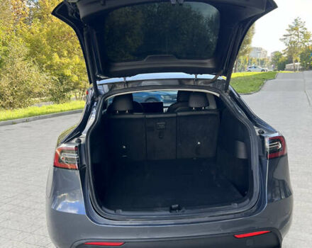 Серый Тесла Model Y, объемом двигателя 0 л и пробегом 57 тыс. км за 23300 $, фото 7 на Automoto.ua