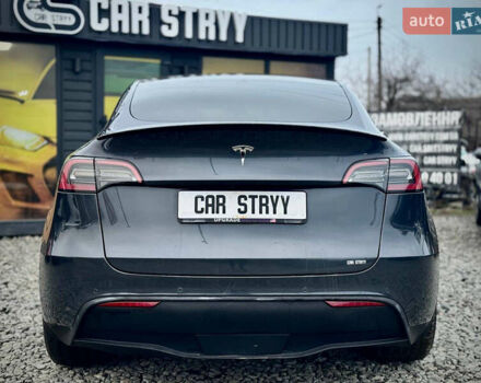 Серый Тесла Model Y, объемом двигателя 0 л и пробегом 107 тыс. км за 23999 $, фото 29 на Automoto.ua