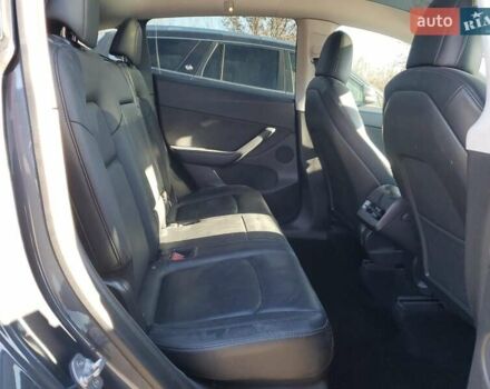 Серый Тесла Model Y, объемом двигателя 0 л и пробегом 173 тыс. км за 9100 $, фото 9 на Automoto.ua