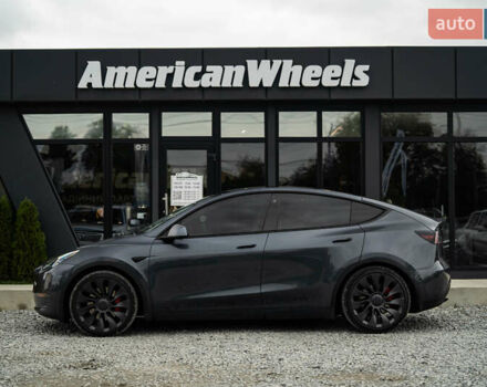 Серый Тесла Model Y, объемом двигателя 0 л и пробегом 122 тыс. км за 25400 $, фото 3 на Automoto.ua
