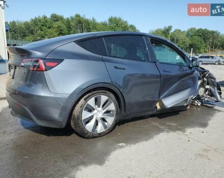 Серый Тесла Model Y, объемом двигателя 0 л и пробегом 81 тыс. км за 17500 $, фото 2 на Automoto.ua