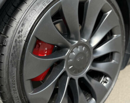 Сірий Тесла Model Y, об'ємом двигуна 0 л та пробігом 96 тис. км за 27500 $, фото 25 на Automoto.ua