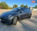 Серый Тесла Model Y, объемом двигателя 0 л и пробегом 32 тыс. км за 29500 $, фото 3 на Automoto.ua