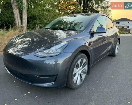 Тесла Model Y 2021 у Чернігові на Automoto.ua Сірий Тесла Model Y, об'ємом двигуна 0 л та пробігом 31 тис. км за 8000 $, фото 1 на Automoto.ua