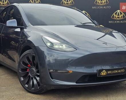 Серый Тесла Model Y, объемом двигателя 0 л и пробегом 97 тыс. км за 25300 $, фото 6 на Automoto.ua