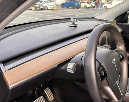 Тесла Model Y 2021 в Львове на Automoto.ua Серый Тесла Model Y, объемом двигателя 0 л и пробегом 135 тыс. км за 19300 $, фото 15 на Automoto.ua