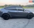 Серый Тесла Model Y, объемом двигателя 0 л и пробегом 28 тыс. км за 24500 $, фото 3 на Automoto.ua