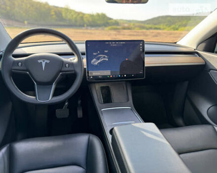 Сірий Тесла Model Y, об'ємом двигуна 0 л та пробігом 30 тис. км за 28500 $, фото 20 на Automoto.ua