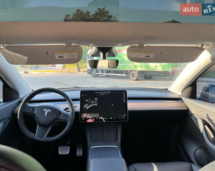 Серый Тесла Model Y, объемом двигателя 0 л и пробегом 32 тыс. км за 29500 $, фото 16 на Automoto.ua