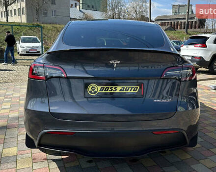 Серый Тесла Model Y, объемом двигателя 0 л и пробегом 68 тыс. км за 25500 $, фото 5 на Automoto.ua