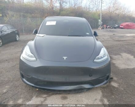 Серый Тесла Model Y, объемом двигателя 0 л и пробегом 0 тыс. км за 18300 $, фото 1 на Automoto.ua