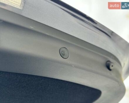 Серый Тесла Model Y, объемом двигателя 0 л и пробегом 211 тыс. км за 18950 $, фото 40 на Automoto.ua