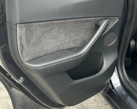 Сірий Тесла Model Y, об'ємом двигуна 0 л та пробігом 91 тис. км за 23400 $, фото 72 на Automoto.ua