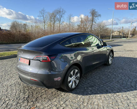 Серый Тесла Model Y, объемом двигателя 0 л и пробегом 51 тыс. км за 24000 $, фото 12 на Automoto.ua