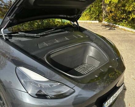 Тесла Model Y 2021 в Каменское - Днепродзержинск на Automoto.ua Серый Тесла Model Y, объемом двигателя 0 л и пробегом 62 тыс. км за 29000 $, фото 16 на Automoto.ua