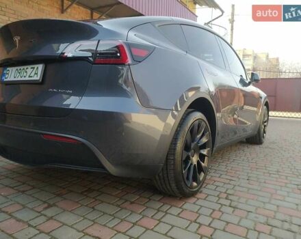 Серый Тесла Model Y, объемом двигателя 0 л и пробегом 17 тыс. км за 34500 $, фото 5 на Automoto.ua