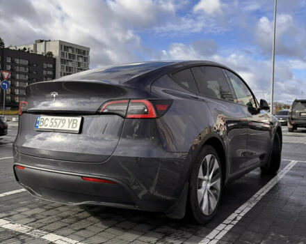 Тесла Model Y 2021 в Львове на Automoto.ua Серый Тесла Model Y, объемом двигателя 0 л и пробегом 135 тыс. км за 19300 $, фото 3 на Automoto.ua