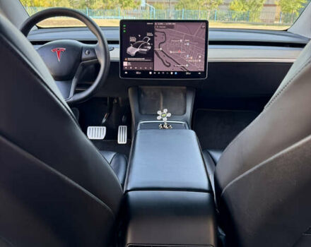 Серый Тесла Model Y, объемом двигателя 0 л и пробегом 107 тыс. км за 29800 $, фото 34 на Automoto.ua