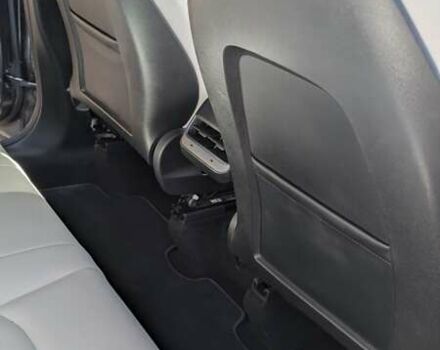 Сірий Тесла Model Y, об'ємом двигуна 0 л та пробігом 152 тис. км за 21000 $, фото 43 на Automoto.ua