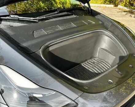 Тесла Model Y 2021 в Каменское - Днепродзержинск на Automoto.ua Серый Тесла Model Y, объемом двигателя 0 л и пробегом 62 тыс. км за 29000 $, фото 12 на Automoto.ua