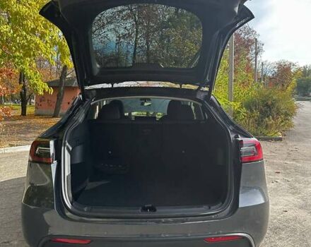 Тесла Model Y 2021 в Каменское - Днепродзержинск на Automoto.ua Серый Тесла Model Y, объемом двигателя 0 л и пробегом 62 тыс. км за 29000 $, фото 19 на Automoto.ua