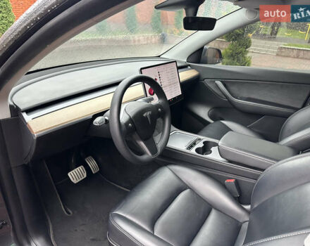 Сірий Тесла Model Y, об'ємом двигуна 0 л та пробігом 97 тис. км за 23900 $, фото 20 на Automoto.ua