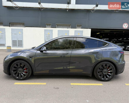 Серый Тесла Model Y, объемом двигателя 0 л и пробегом 42 тыс. км за 29900 $, фото 9 на Automoto.ua