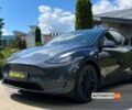Серый Тесла Model Y, объемом двигателя 75 л и пробегом 43 тыс. км за 29700 $, фото 2 на Automoto.ua