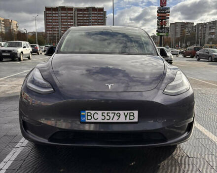 Тесла Model Y 2021 в Львове на Automoto.ua Серый Тесла Model Y, объемом двигателя 0 л и пробегом 135 тыс. км за 19300 $, фото 1 на Automoto.ua