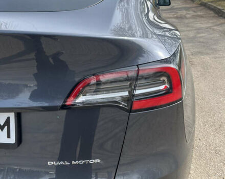 Серый Тесла Model Y, объемом двигателя 0 л и пробегом 36 тыс. км за 45000 $, фото 24 на Automoto.ua