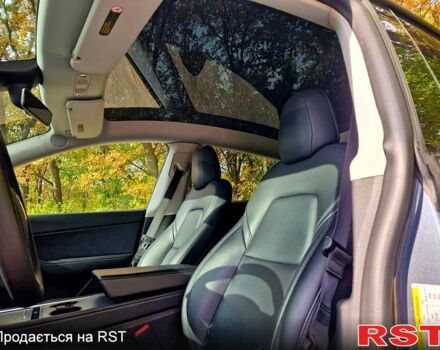 Тесла Model Y 2021 в Каменское - Днепродзержинск на Automoto.ua Серый Тесла Model Y, объемом двигателя 0 л и пробегом 62 тыс. км за 29000 $, фото 12 на Automoto.ua