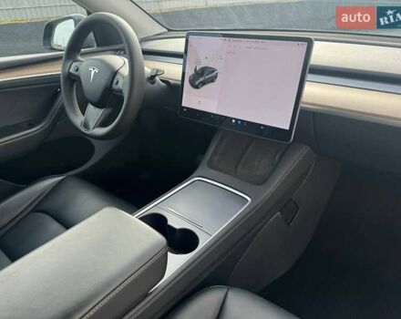 Серый Тесла Model Y, объемом двигателя 0 л и пробегом 110 тыс. км за 22000 $, фото 14 на Automoto.ua